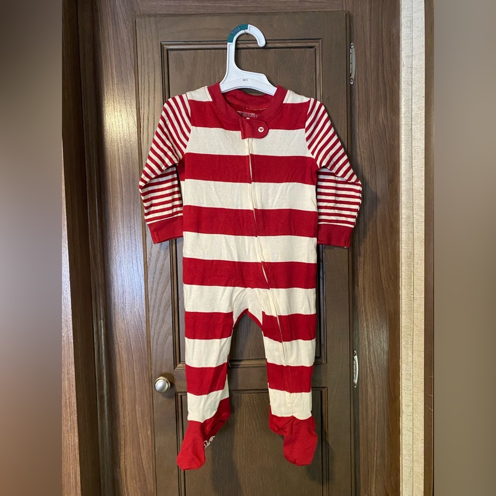 Burt’s Bees baby sleeper